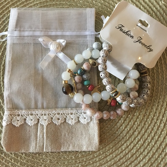 Fashion Jewelry Jewelry - 4 White/ Stone Bead Bracelets w/Drawstring Pouch